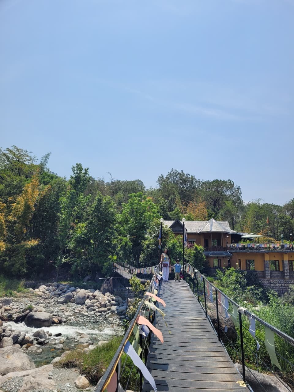 Travel in season of life to himachal pradesh